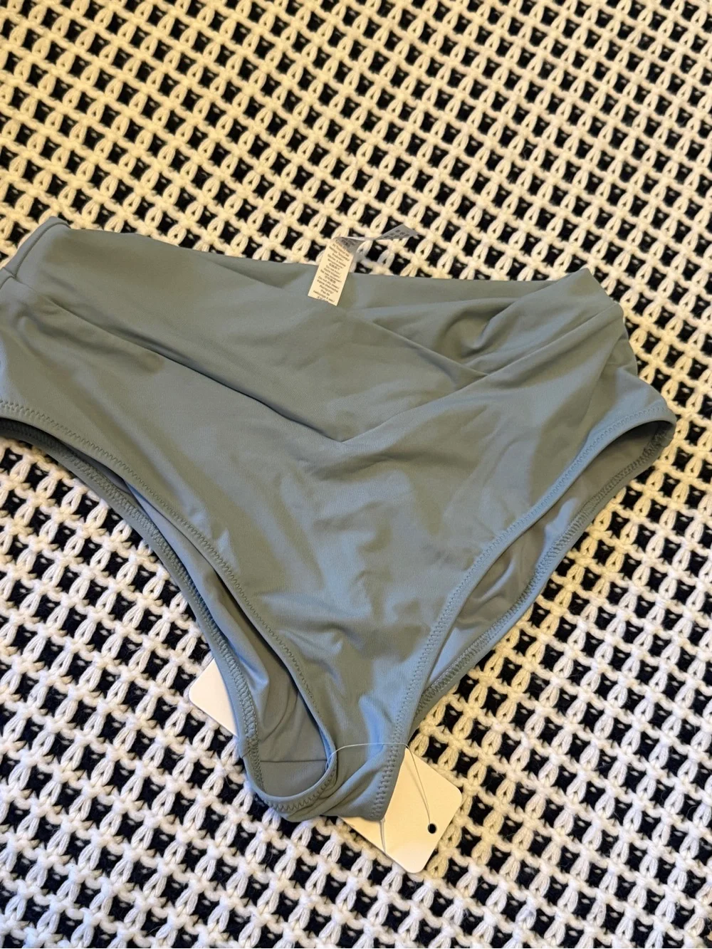 NWT - CRZ YOGA bikini bottom V-shaped light grayish blue size small